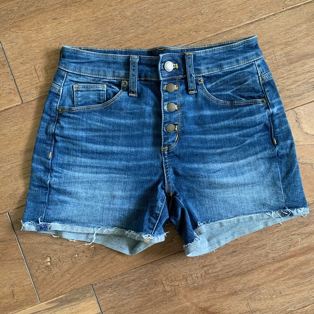 Universal threads jean shorts